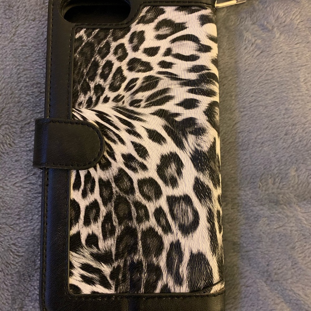 iPhone 8 Plus wallet case
